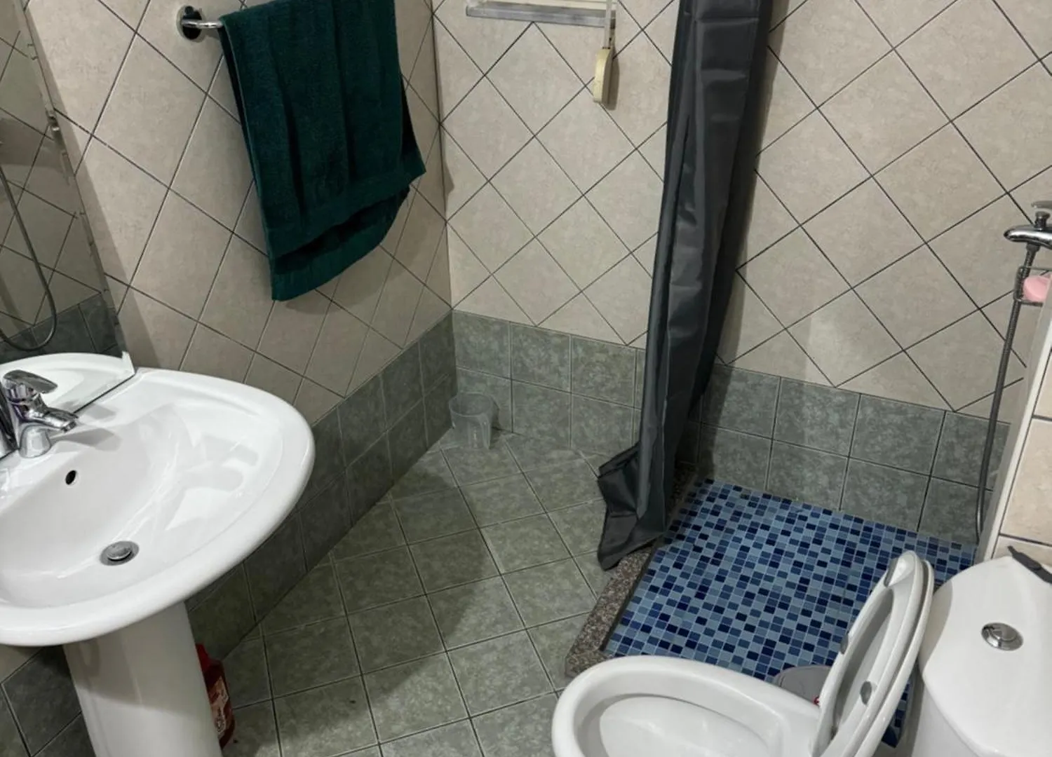 Joe Coastal Escape Apartment Golem   Golem (Tirana)